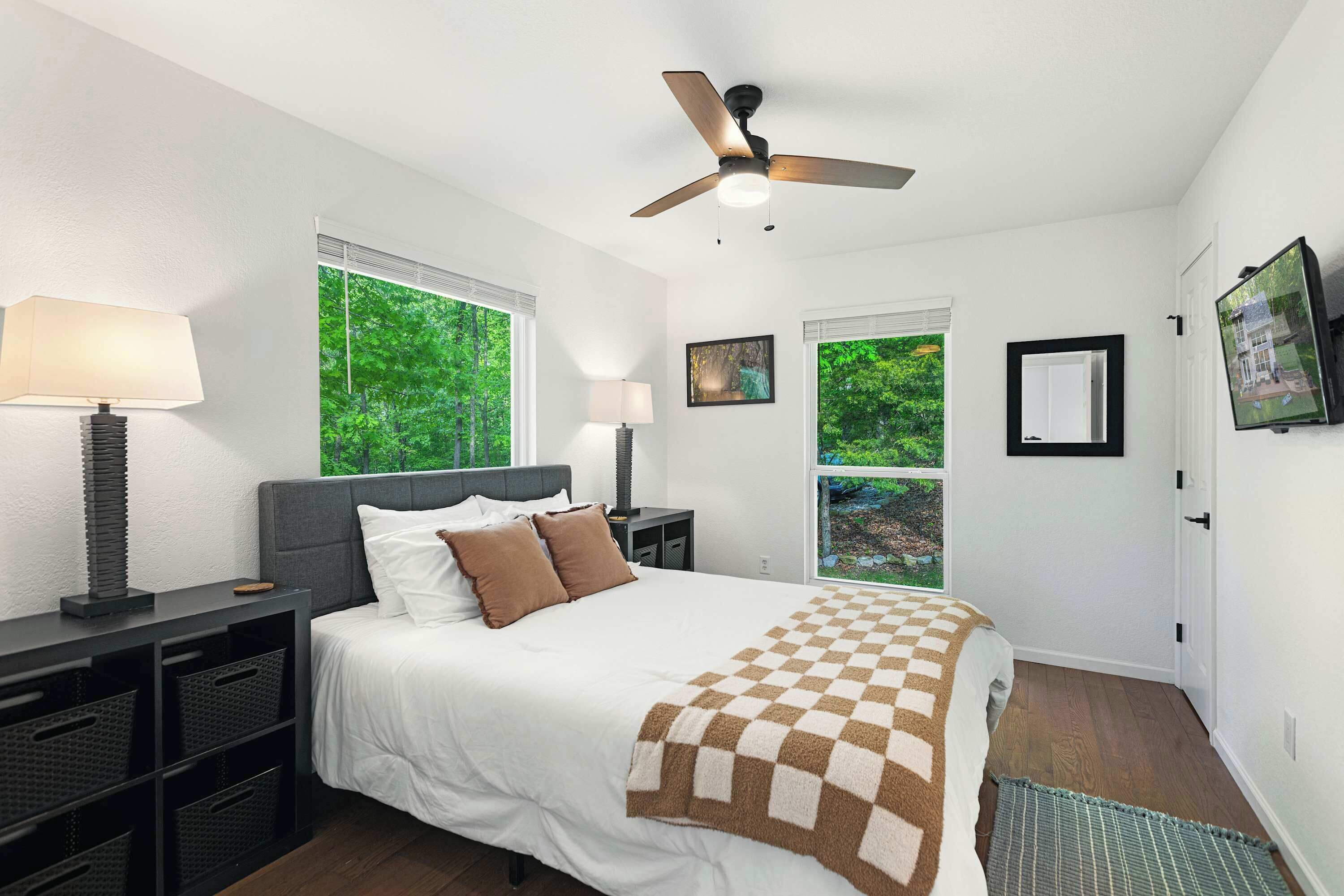 2 chambres, bureau, Wi-Fi, draps fournis