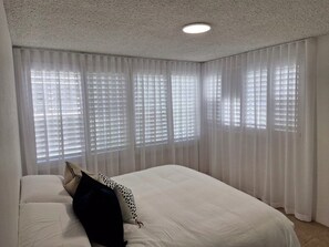 2 habitaciones, tabla de planchar con plancha y wifi gratis