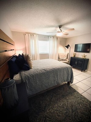 3 bedrooms, iron/ironing board, travel cot, free WiFi