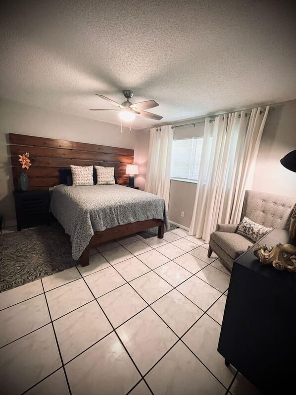 3 bedrooms, iron/ironing board, travel cot, free WiFi