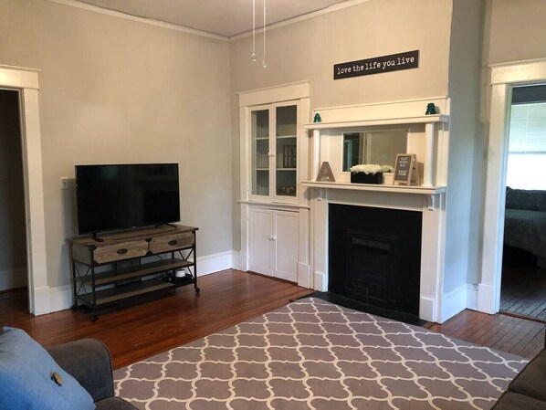 Interior - 11 Darling Apartment in Rustic GVL Home (Greenville)