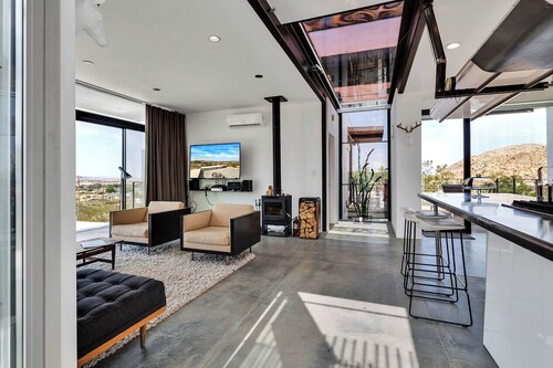 School House 2 Bedroom 2 Bath 