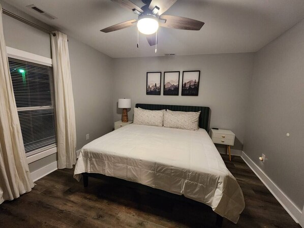 1 chambre, bureau, fer et planche à repasser, Wi-Fi gratuit