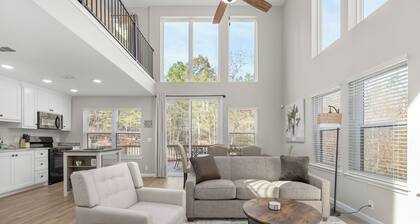 Twelve Lakes Villa #2 - Near Lake - Brand New Home