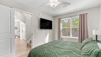 3 habitaciones, cuna de viaje, wifi y ropa de cama