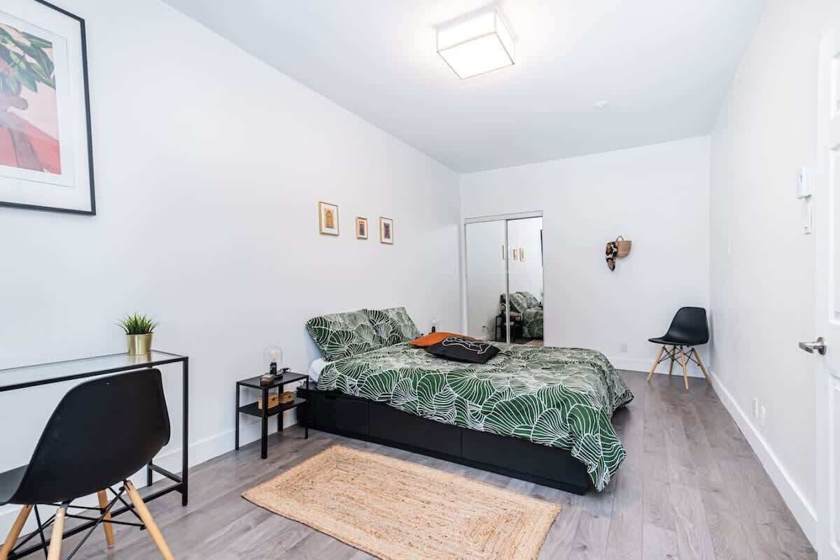 3 chambres, fer et planche à repasser, Wi-Fi gratuit, draps fournis