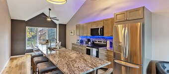 Enjoy this recently remodeled, pet friendly townhouse in Edwards, CO