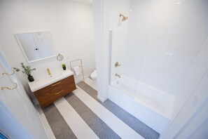 Hair dryer, towels