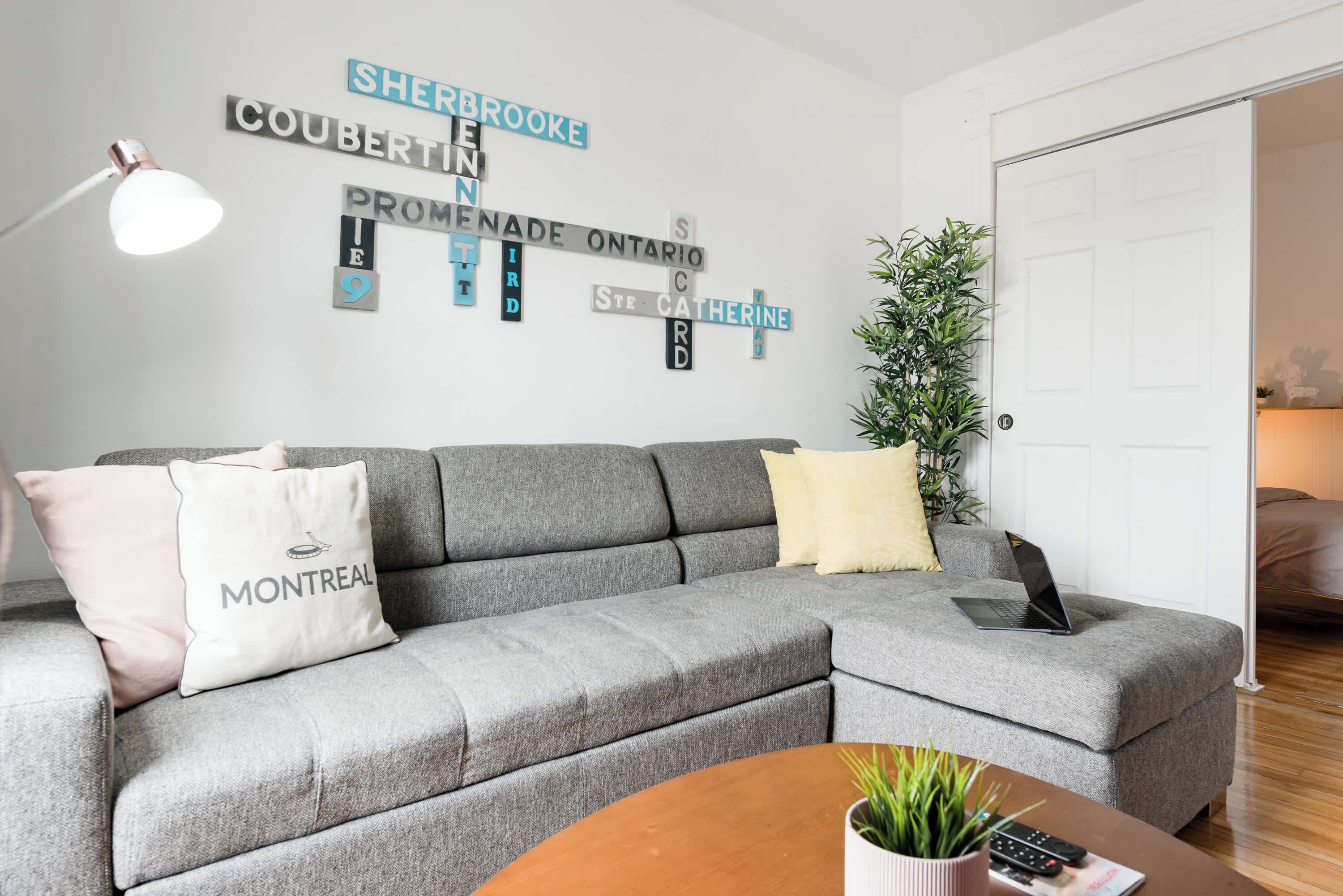 Smart TV, offices
