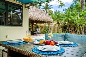Outdoor dining - Chic Getaway w/Heated Pool & Short Walk to Beach (Hollywood)