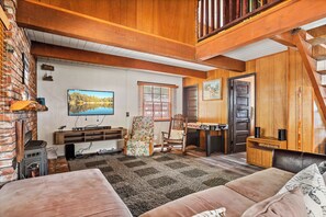 TV, fireplace, video games