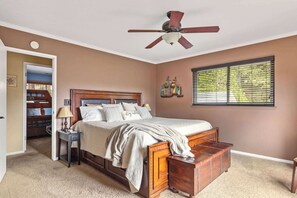 3 Schlafzimmer, Bügeleisen/Bügelbrett, WLAN, Bettwäsche