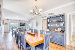 Dining - Sunset at Sassy's (North Myrtle Beach)