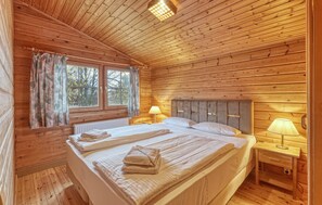 2 bedrooms, free WiFi - Lovely home in Masserberg with WiFi (Masserberg)