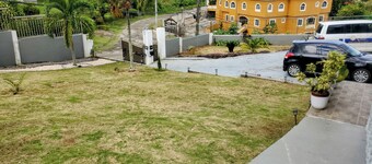 Unforgettable Escape: Nestled in the tranquil and cool hills of Mandeville