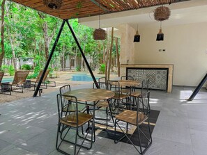 豪華公寓, 露台 | 客廳 | 平面電視