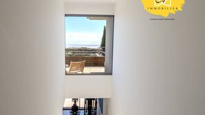 Unclassified image, 5 of 20, button - Villa d’exception 4 chambres, piscine, vue mer (Porto-Vecchio)