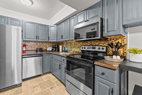 Fridge, microwave, oven, stovetop