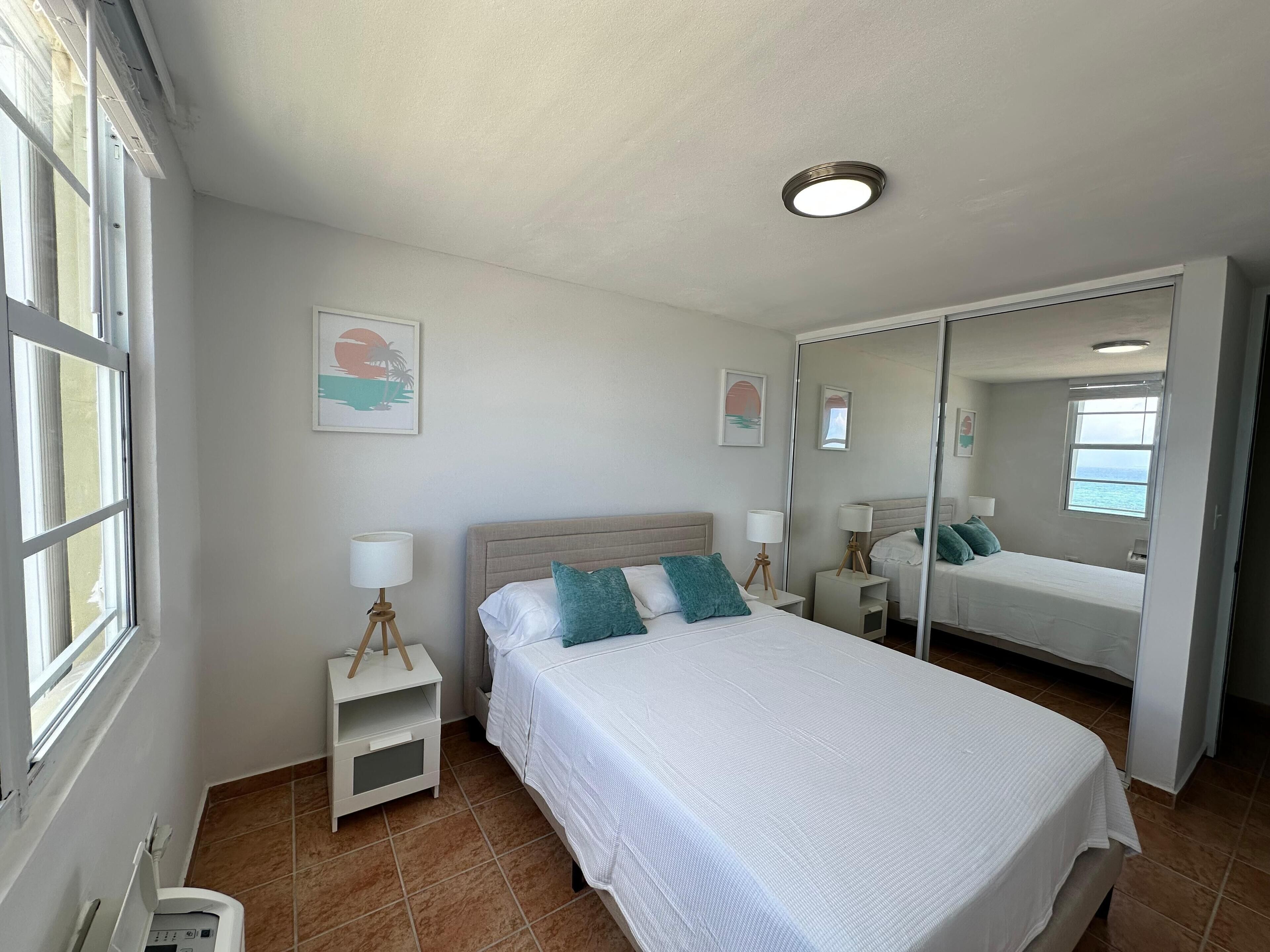 3 dormitorios, tabla de planchar con plancha, wifi gratis y ropa de cama