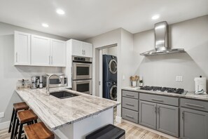 Fridge, microwave, oven, stovetop - Claimjumper - Skiers Dream - Park City (Park City)