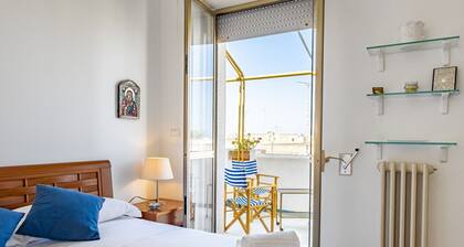 GuestHost - Marangi Bright Apartment with Parking