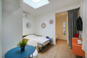 1 室のベッドルーム、アイロン / アイロン台、WiFi、ベッドシーツ