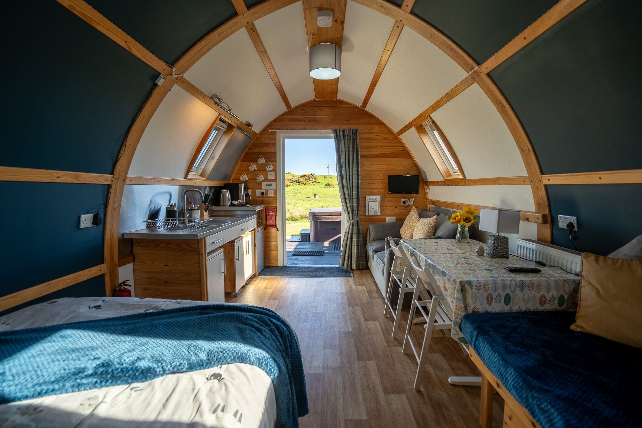 1 bedroom, WiFi (free), bed sheets