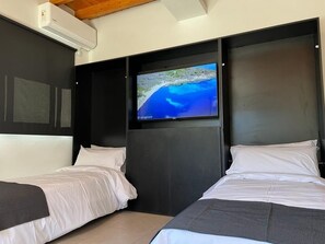 Luxury Apartment | Living area | TV - Ayres home  (Mendoza)