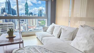 Apartment, City View | Living area