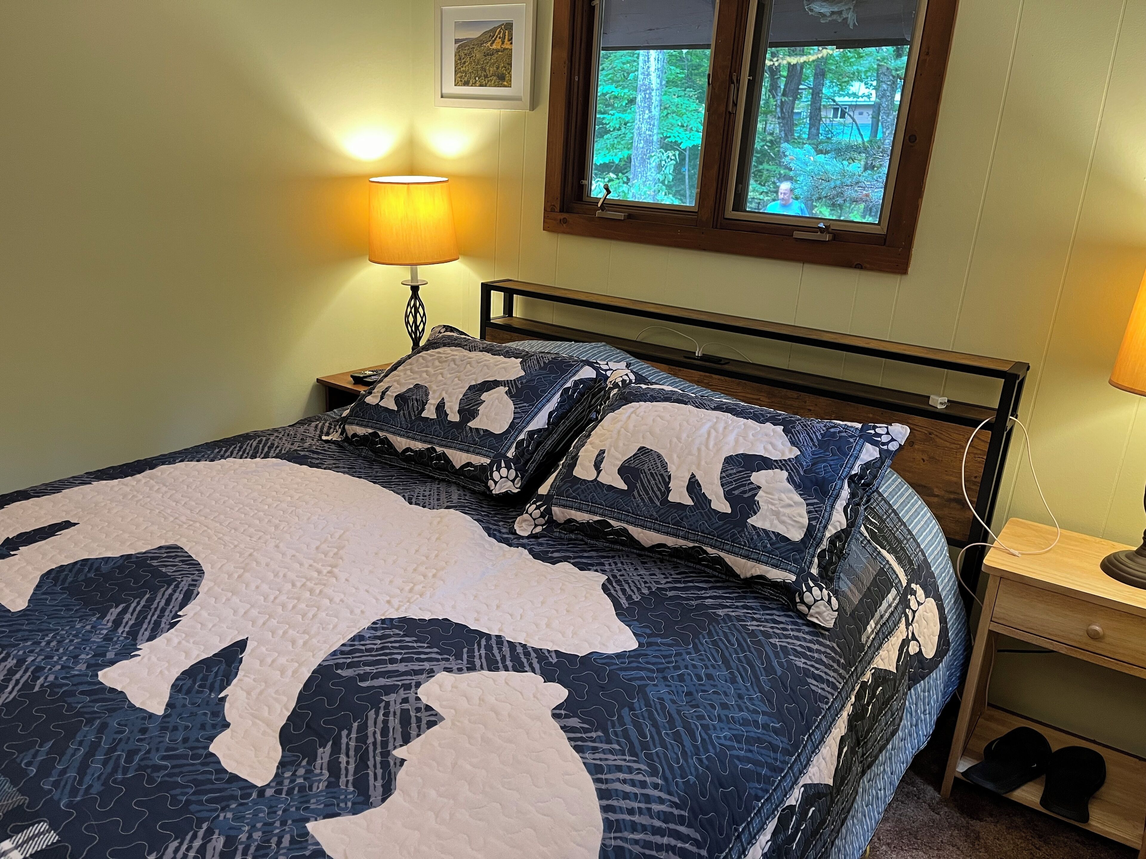 3 bedrooms, WiFi, bed sheets