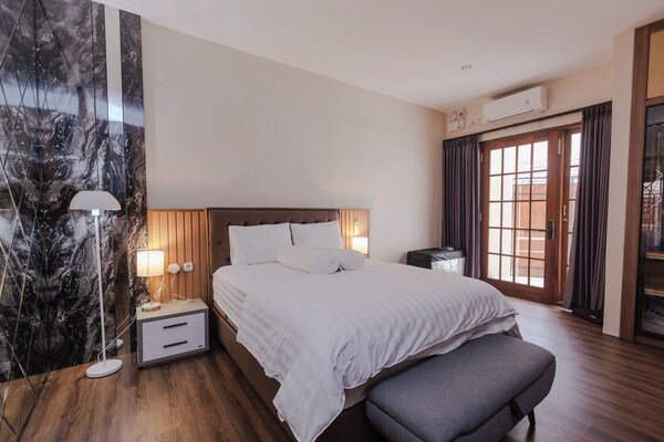Inez Homestay - Yogyakarta