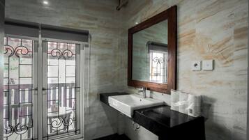 Family House | Bilik Mandi | Bidet, tuala disediakan, sabun, syampu