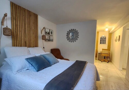 Cuban Corner in Newfoundland Suite