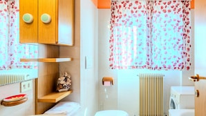 Towels - Francesca by Interhome (Porlezza)