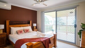 4 Schlafzimmer, Schreibtisch, kostenloses WLAN, Bettwäsche