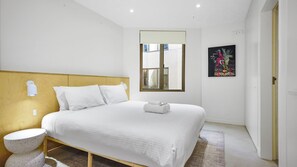 2 Schlafzimmer, Schreibtisch, kostenloses WLAN, Bettwäsche