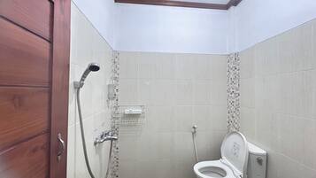 Phòng tắm