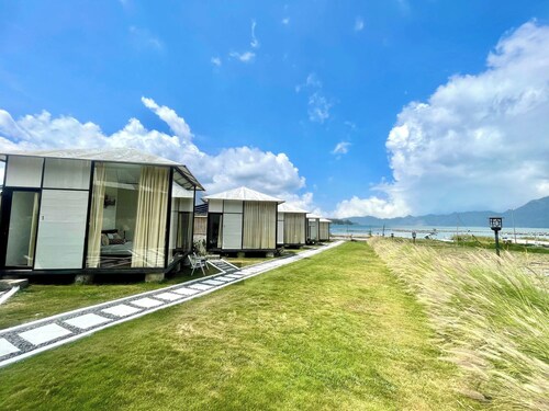 Double U Camp And Villa