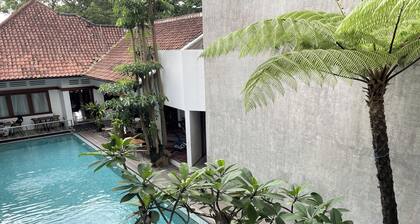 Emaki Bumi Singgah