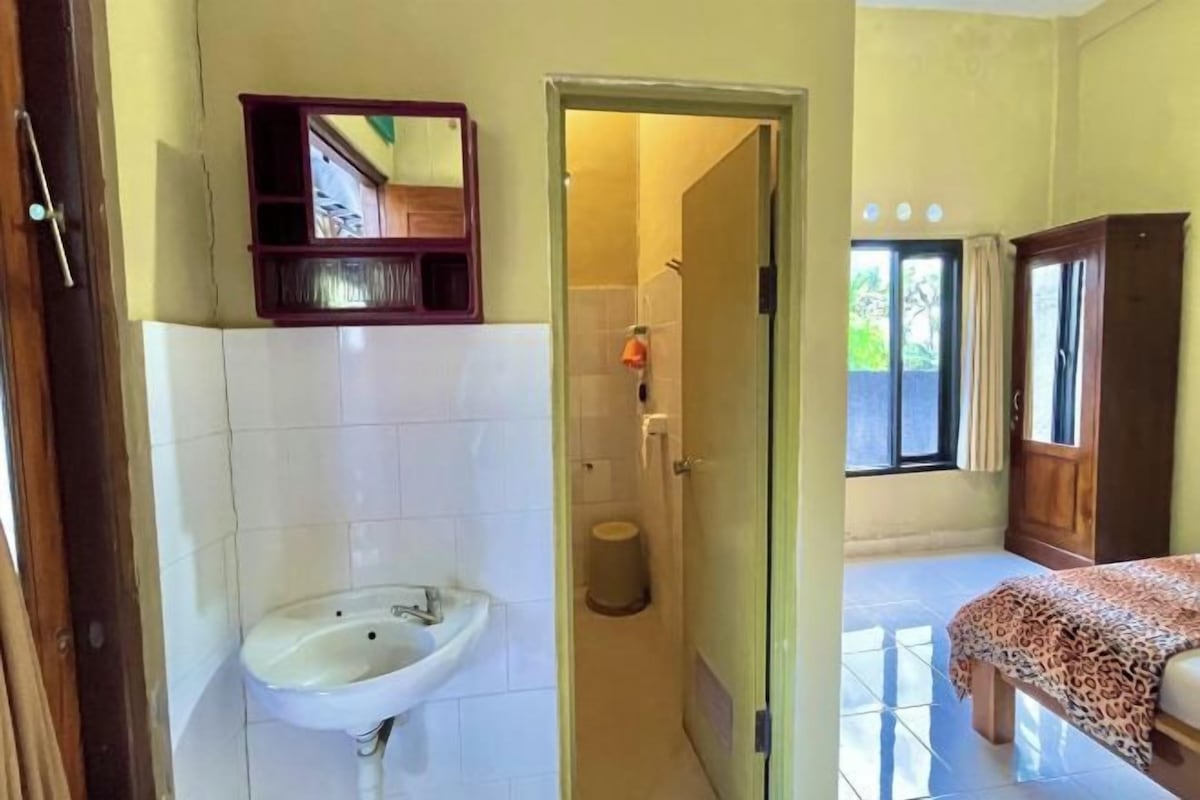 Baño | Regadera, regadera tipo lluvia, amenidades de baño gratuitas, bidet