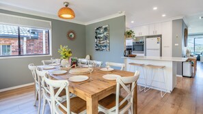 Dining - Spectacular Ocean View Home in Bombo (Bombo)