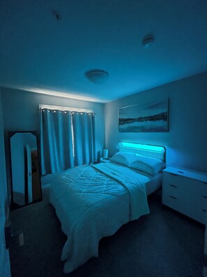 1 quarto, ferros/tábuas de passar roupa, Wi-Fi, roupa de cama