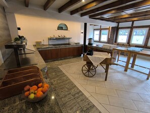 Private kitchen - Comfortable and versatile room -perfect for relaxation, work and exchange (Winterberg)