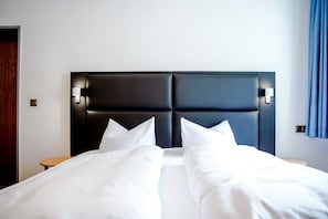 1 camera, Wi-Fi, lenzuola