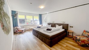 1 bedroom, WiFi, bed sheets