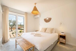 4 chambres, fer et planche à repasser, accès Internet, draps fournis