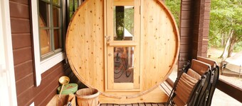 Niseko Forest Villa Enjoy Niseko winter in a quiet cottage with sauna!