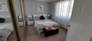 3 Schlafzimmer, Bügeleisen/Bügelbrett, WLAN, Bettwäsche