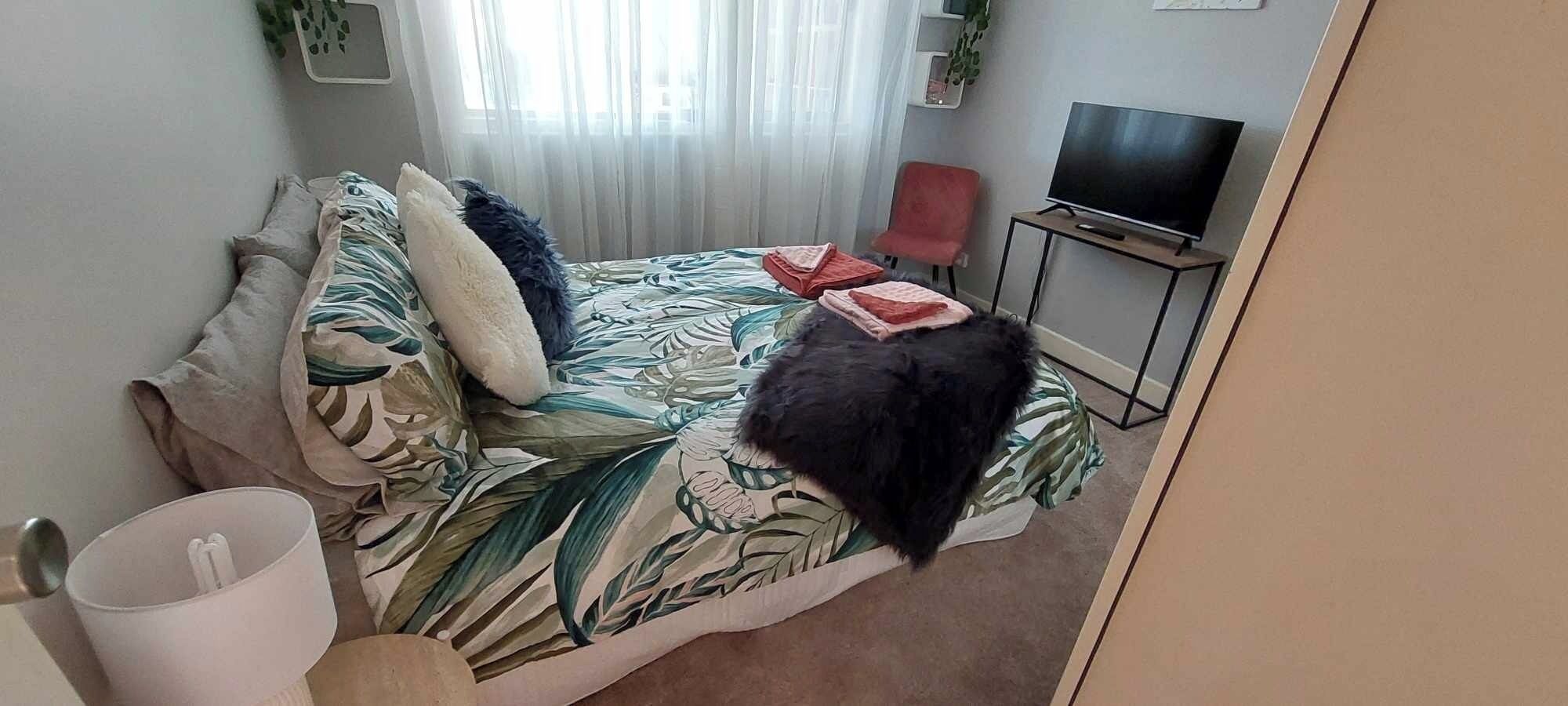 3 Schlafzimmer, Bügeleisen/Bügelbrett, WLAN, Bettwäsche
