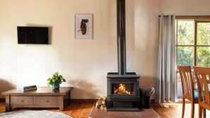 Interior - Elsie Cottage (Drummond)